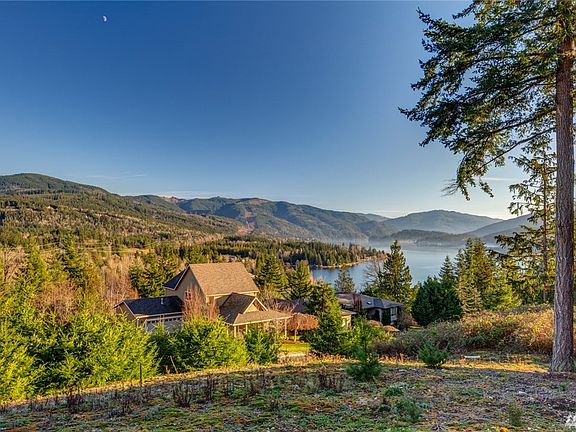 5th image of 3368 Coral Ln