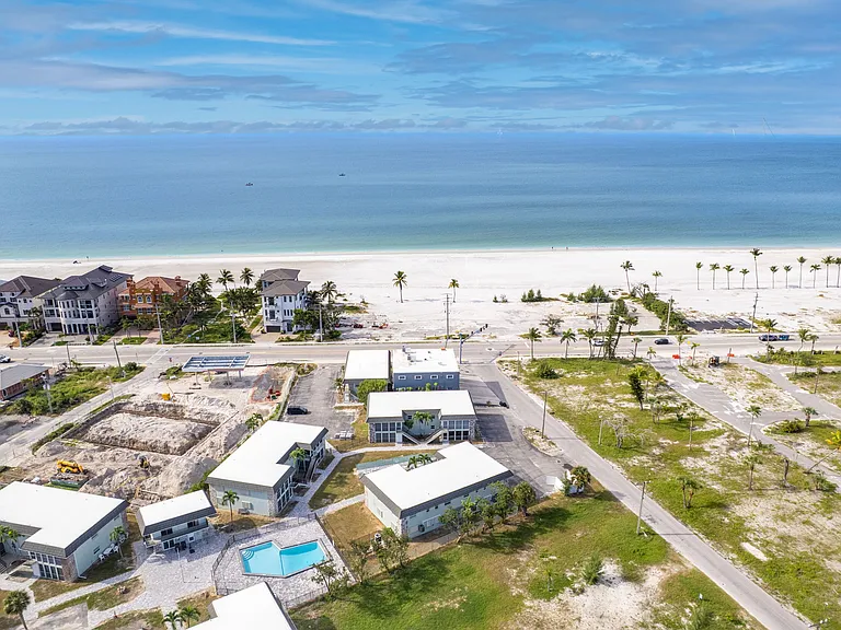 3047 Estero Blvd #9C — Photo 33