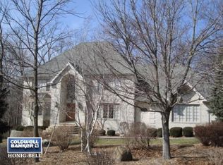 2737 Emerald Dr, Ottawa, IL 61350