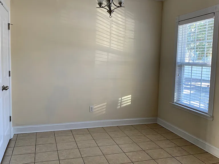 408B Bradwell St — Photo 9