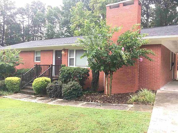 2nd image of 3521 Lynn Rd