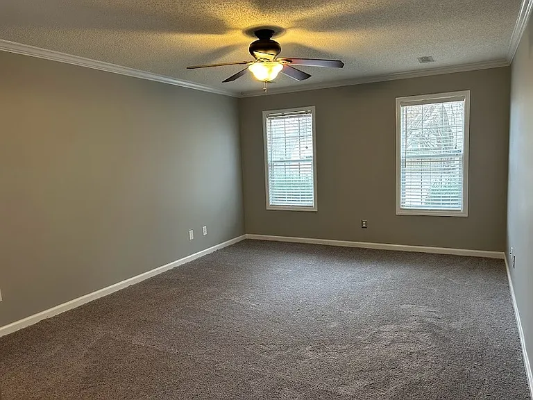 113 Centennial Dr — Photo 19