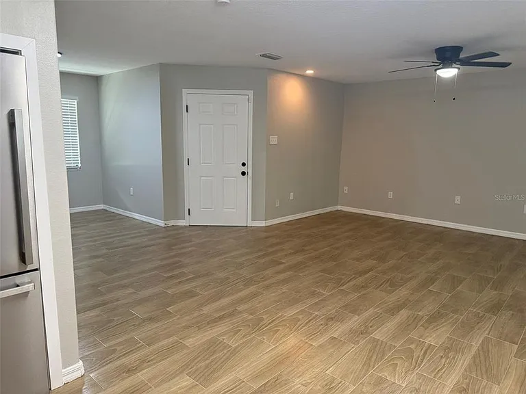 1008 N Bracewell Dr — Photo 8