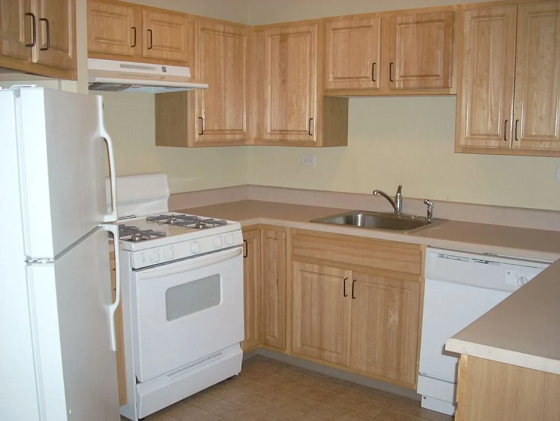 Creek Bend Heights Apartments — Photo 4