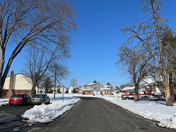 5th image of 1505 Rosalie Ave