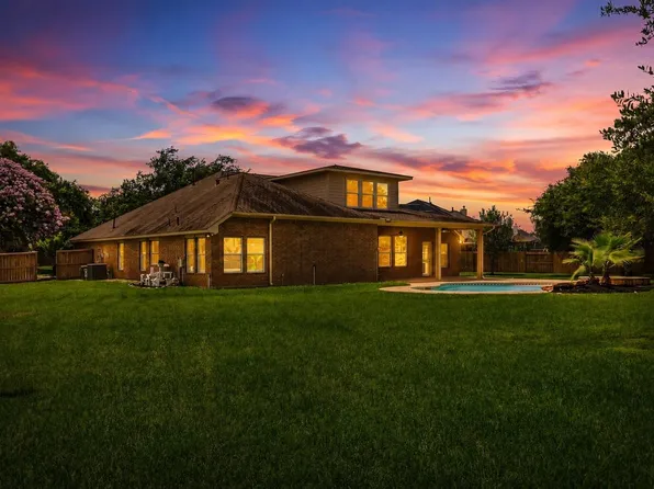 8015 Ravens Point Dr, Richmond, TX 77406