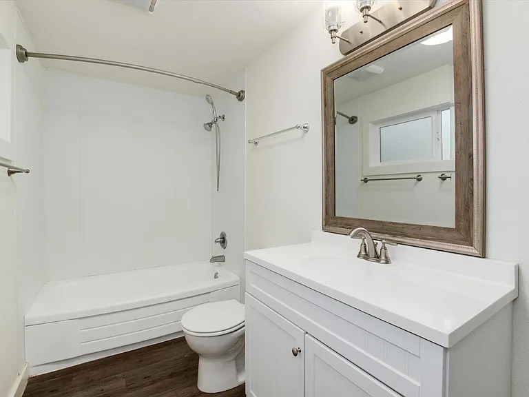 1323 Balsam Ave #2 — Photo 2