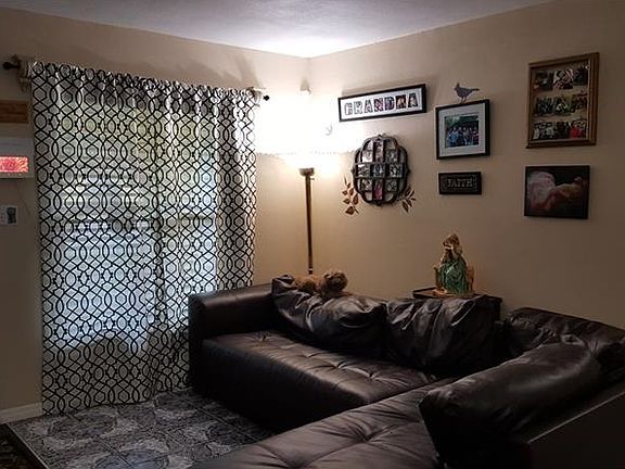 2nd image of 1050 Princewood Dr