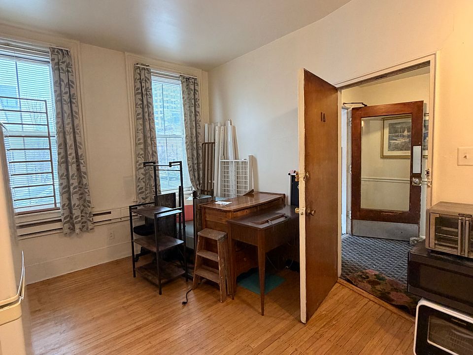 2nd image of 125 S 23rd St APT 1A