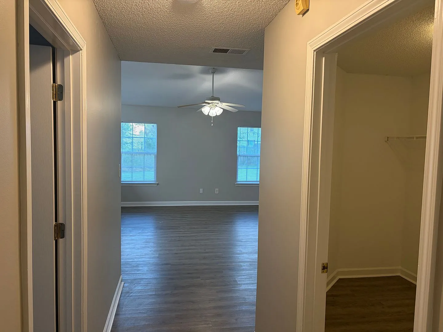 3 Bed Ranch in Monroe! — Photo 3