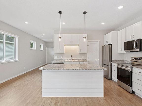5th image of 2718 229th Ln NW