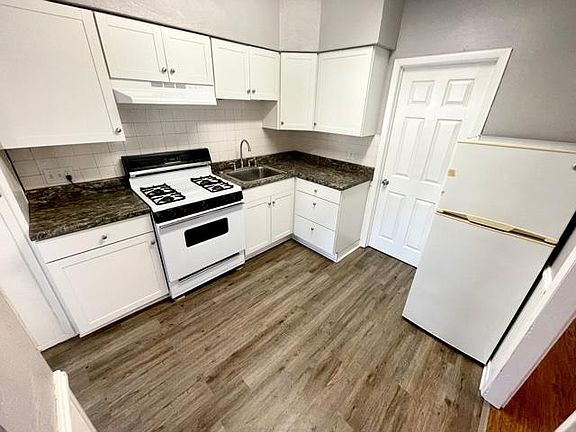 4th image of 1520 Liberty St #1