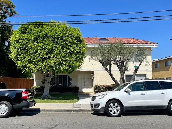 5021 Dunbar Dr, Huntington Beach, CA 92649