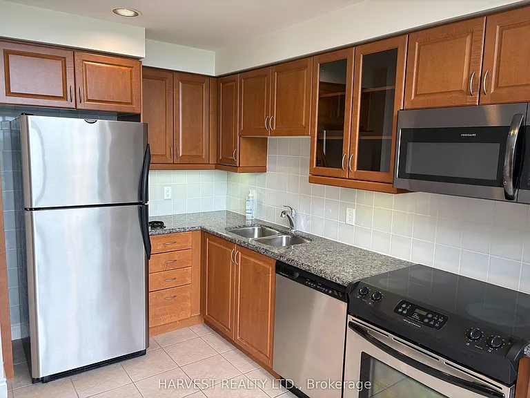 1101 Leslie St #1106 — Photo 3