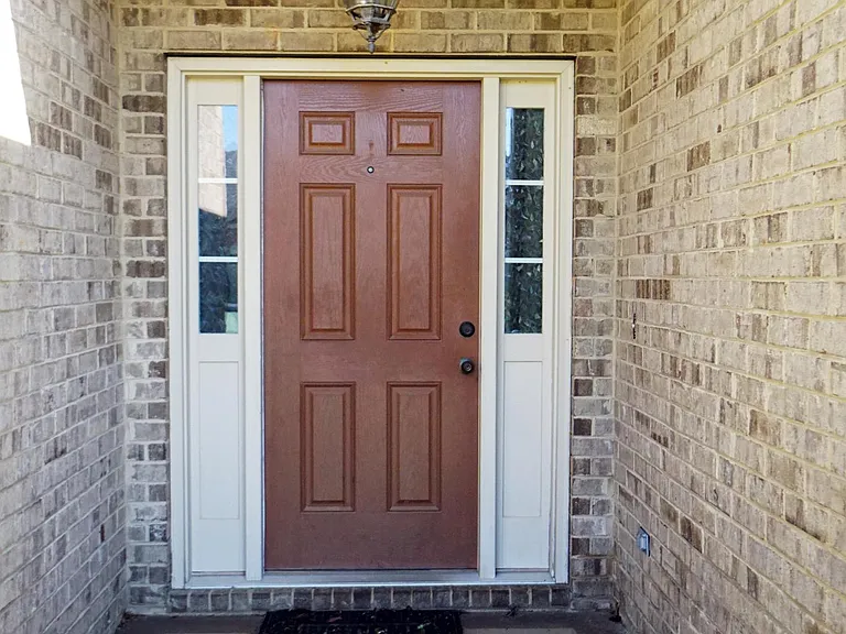 207 Station Way — Photo 2