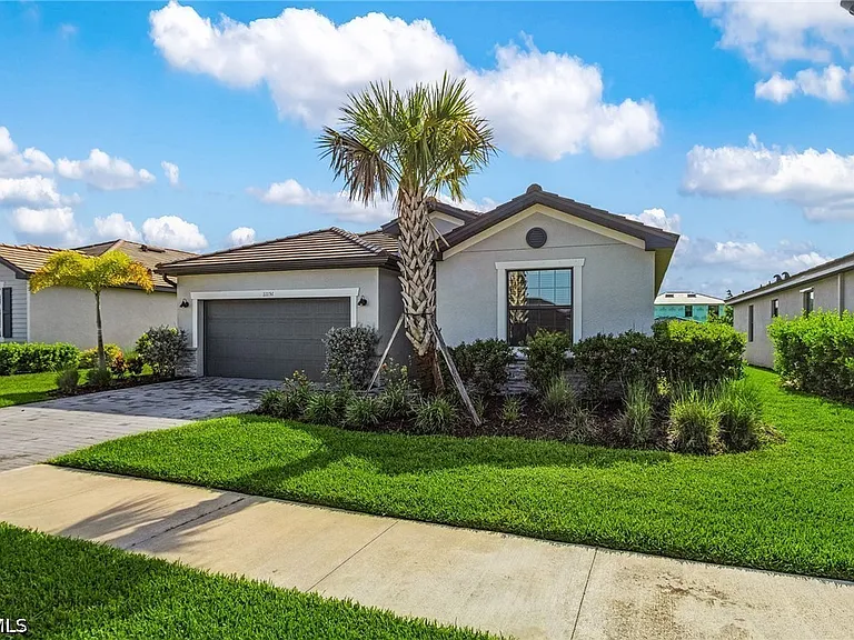 11151 Timber Creek Dr E — Photo 3