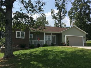 67 Dwight St, Minford, OH 45653