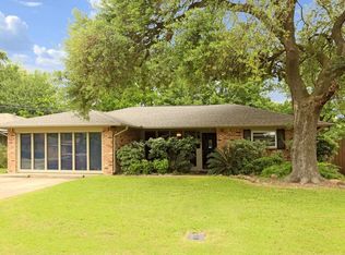 5306 De Milo Dr, Houston, TX 77092