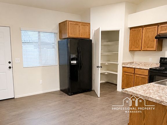 5th image of 7334 E 39th Pl