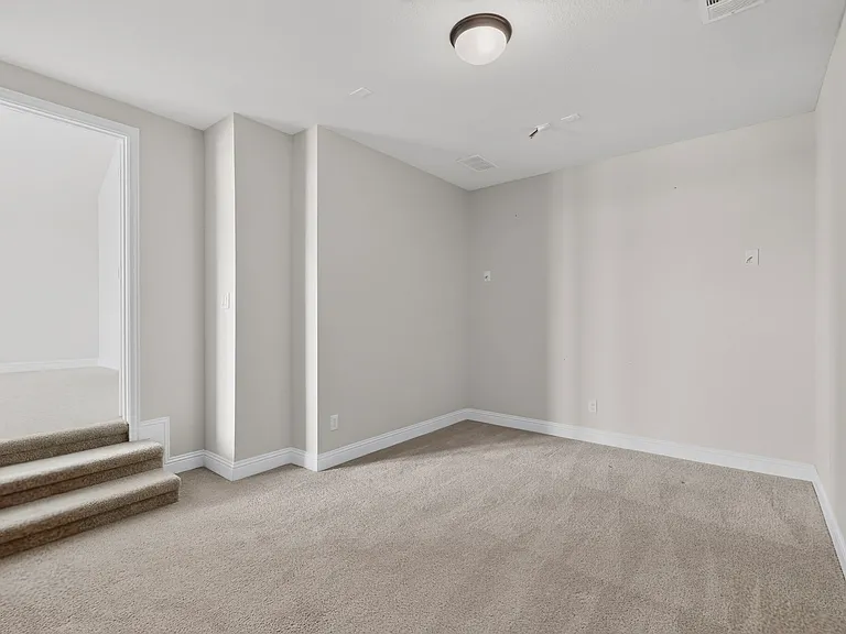 5901 The Esplanade Dr — Photo 33