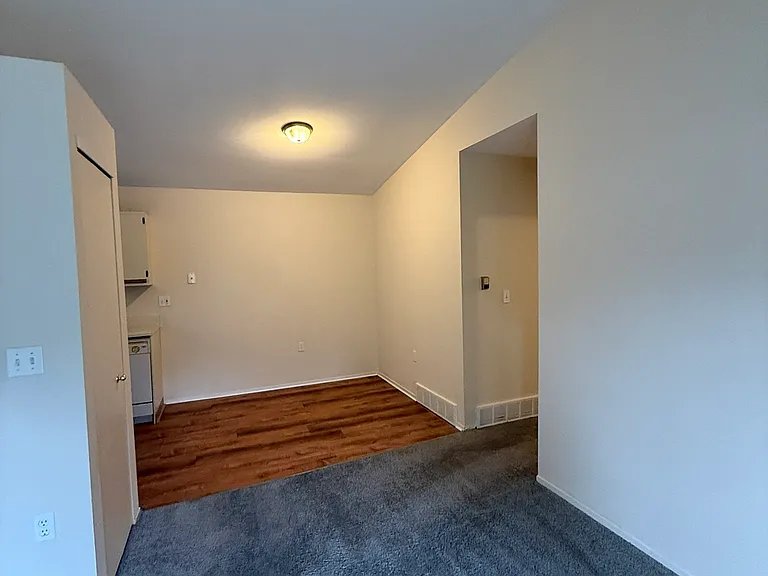 1257 Oxford Manor Ct #1 — Photo 3