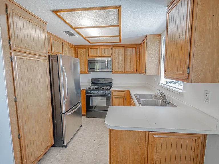 26842 Claudette St #204 — Photo 7