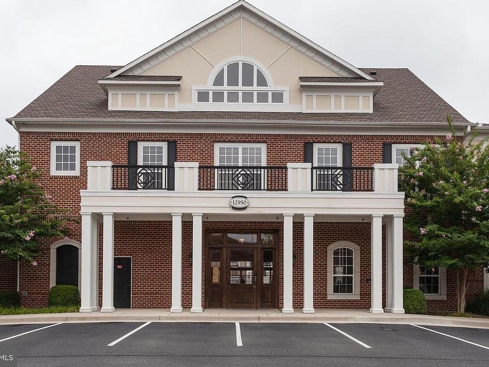 Condo office and concierge services