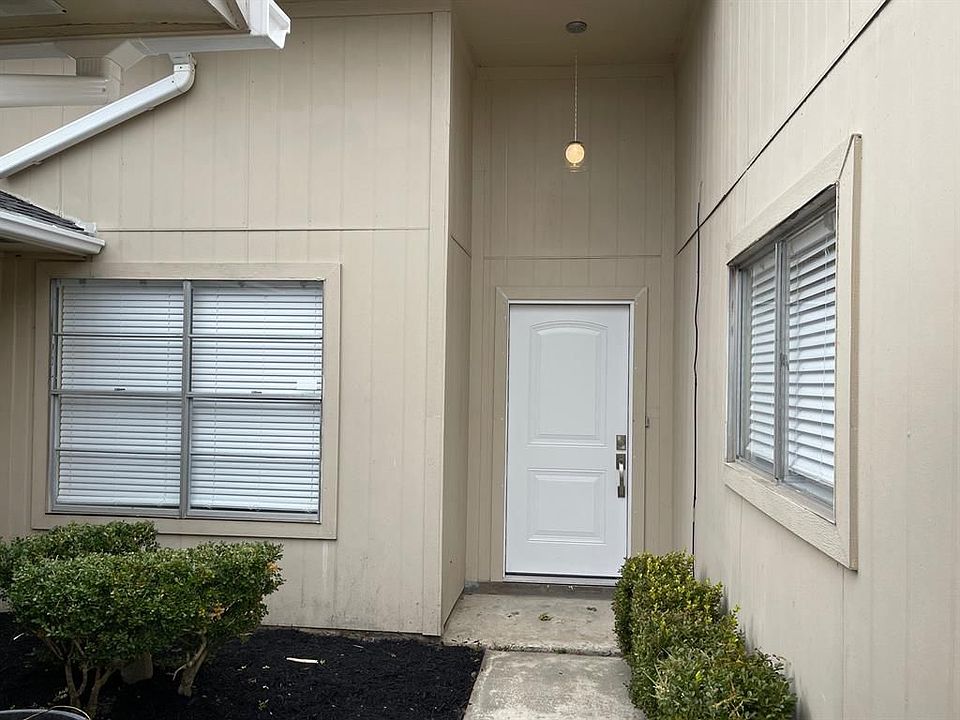 1st image of 2330 Whitman Way Dr