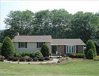 1st image of 226 Kennan Dr
