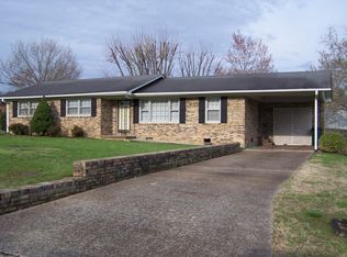 1205 Stewart Dr, Pulaski, TN 38478