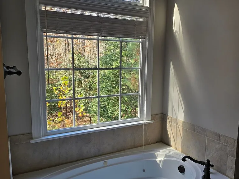 3653 Pleasants Ridge Dr — Photo 25