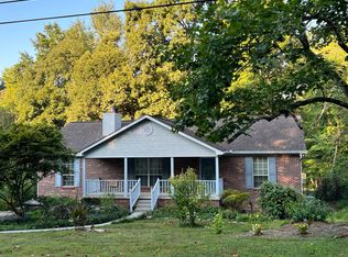 613 Banbury Rd, Knoxville, TN 37934