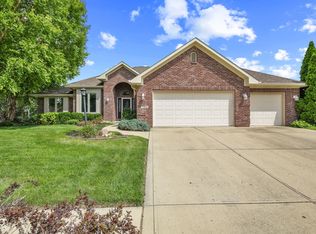 7435 Rooses Dr, Indianapolis, IN 46217