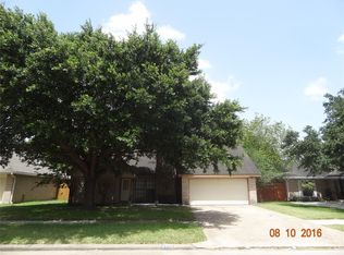 518 Muirwood Ln, Sugar Land, TX 77498