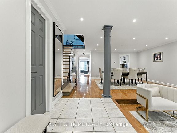 3rd image of 65 Sunvale Pl