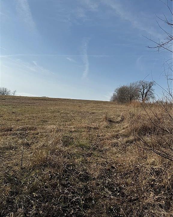 1st image of Plum Creek Rd