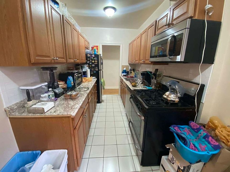 1st image of 10825 72nd Ave APT 6F