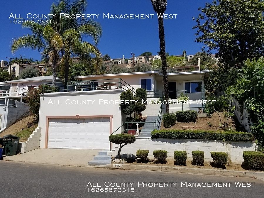 1st image of 805 De La Fuente St