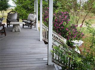 6186 Wagner Rd, Round Top, TX 78954