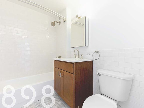 5th image of 75-25 153rd St #1007