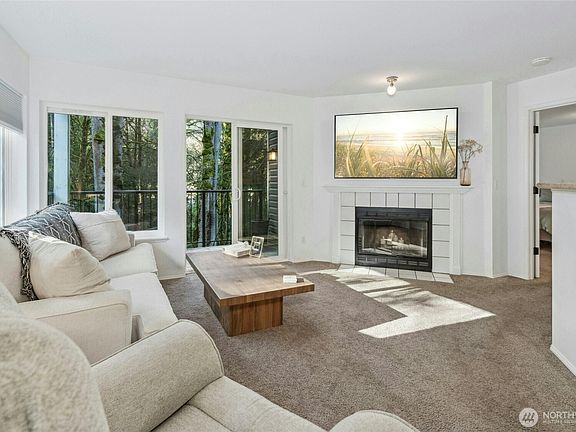 5th image of 5000 NW Village Park Drive #H243