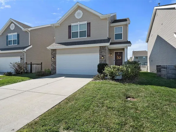 3340 Bentwater Pl, Saint Charles, MO 63301