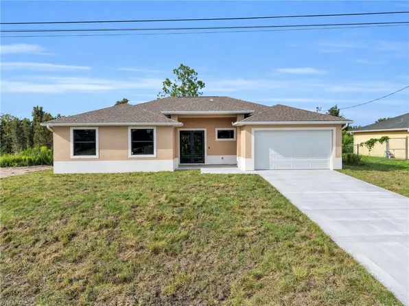 2704 37th ST SW, LEHIGH ACRES, FL 33976