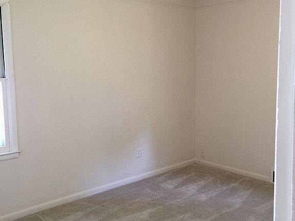 5th image of 5822 Lathers St