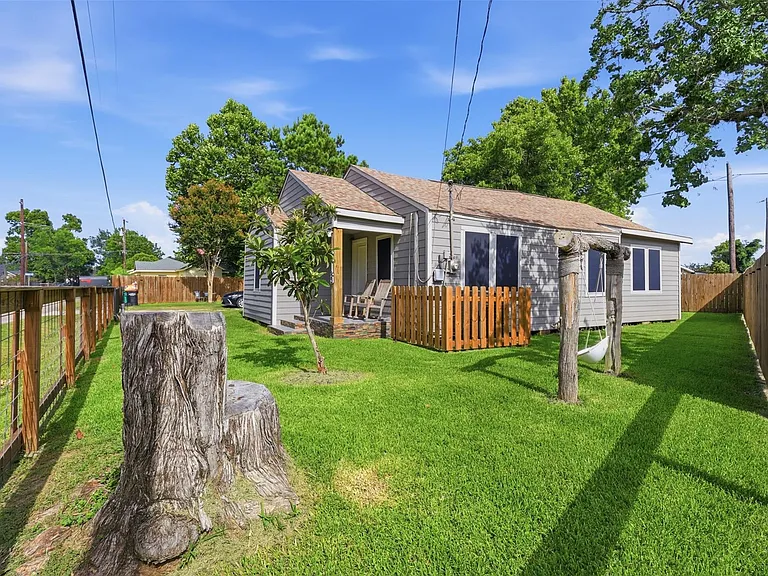 515 Riggs St — Photo 4