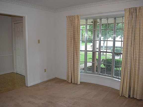 5th image of 6907 La Puente Dr