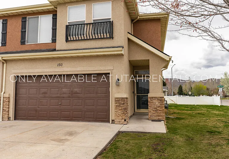 211 Greenfield Cir #150 — Photo 2
