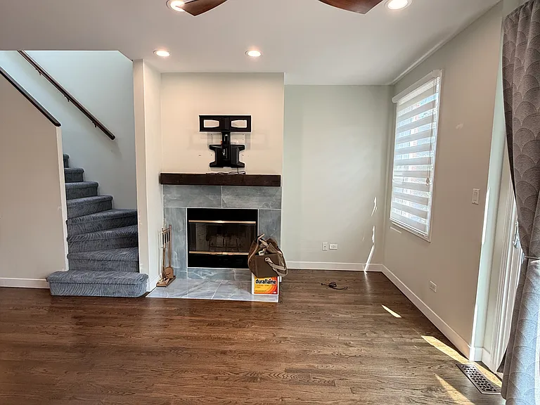 1835 W Oakdale Ave #C — Photo 17