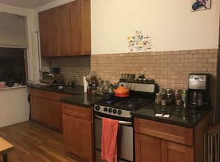 189 Frost St APT 2R, Brooklyn, NY 11211