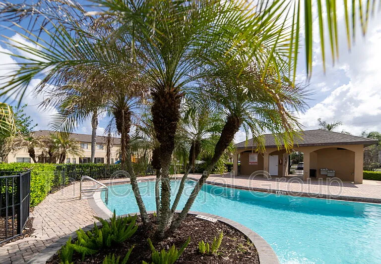 2210 Seven Oaks Dr — Photo 47